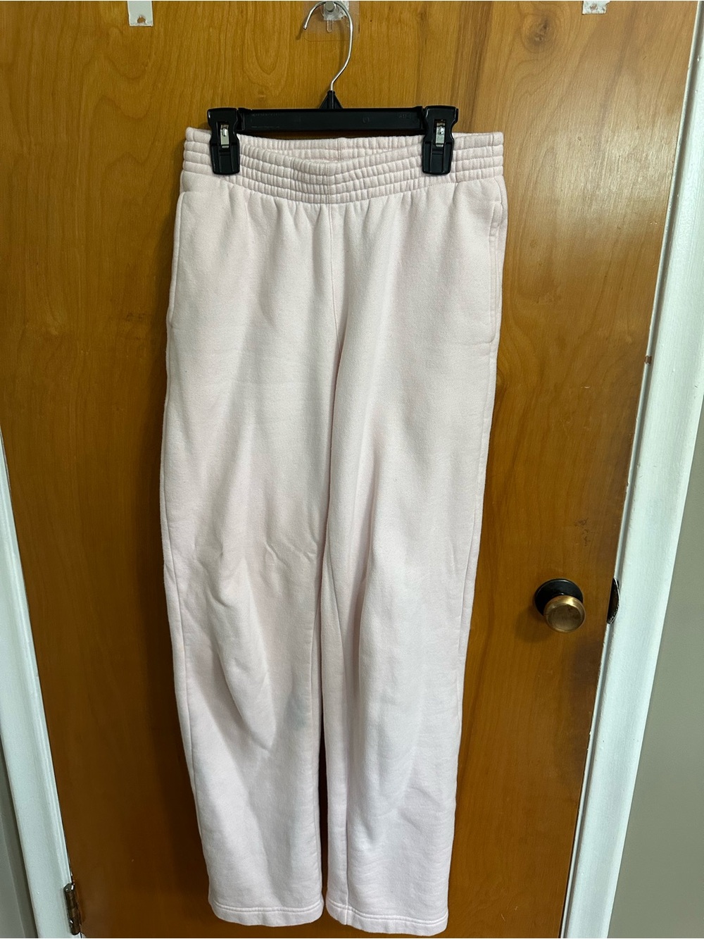 Aritzia TNA Cozy Boyfriend Fleece Sweatpants